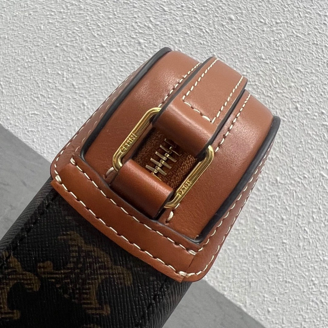AIR- 191522BZJ.04LU Calfskin TRIOMPHE item : BT-B225E0631W